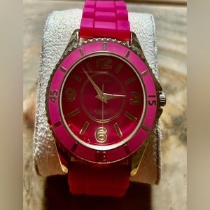 NWOT| GOSSIP LADIES PINK WATCH